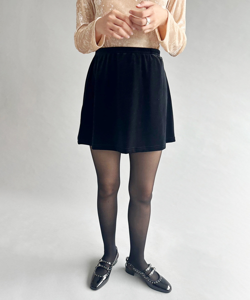 スカート SIMONE WILD Mini Skirt スカート Simone Wild Mini Skirt