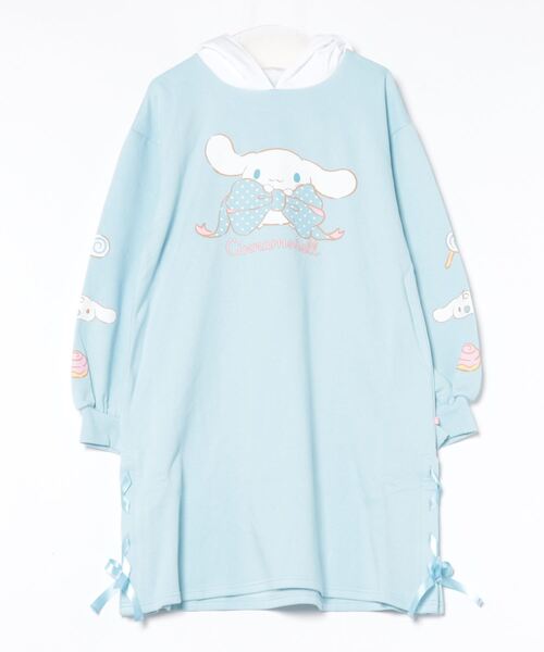sanrio(サンリオ)の「親子お揃い サンリオ なりきるレースアップ 裏起毛ワンピース 9995A(ワンピース・レディース・ブラック/その他24/その他25/ライトブルー・F)」の1枚目の写真