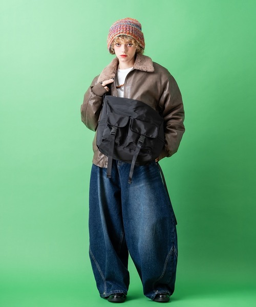 a.p.o.v.（エーピーオービー）の「a.p.o.v. オーバーサイズウォッシュスラブカットソー（Tシャツ/カットソー・メンズ・ホワイト/ブラック/グレー/イエロー/ピンク/カーキ/オレンジ/アイボリー/ターコイズブルー/ブルー/レッド/マスタード・ONESIZE）」の16枚目の写真