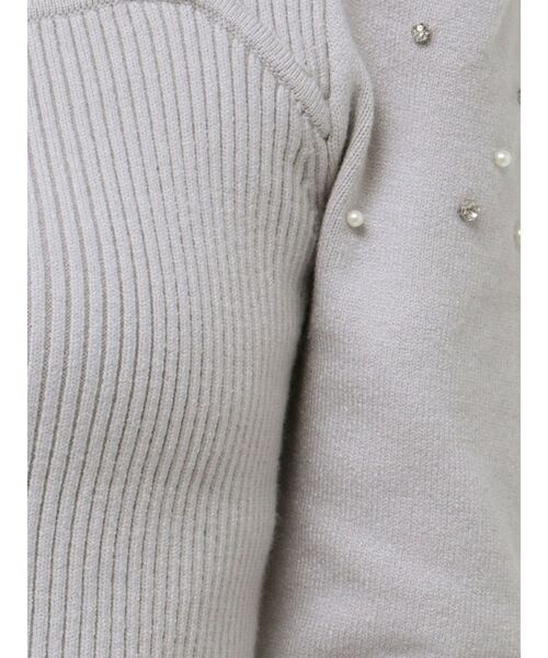 RESEXXY(リゼクシー)の「ショルダービジューチョーカーニットトップス(ニット/セーター・レディース・グレー/ブラック/ホワイト・FREE)」の19枚目の写真