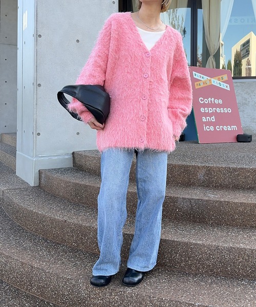 meilmada（メイルマダ）の「モヘアライクVネックカーディガン（カーディガン/ボレロ・レディース・グリーン/ピンク/グレイッシュベージュ・FREE）」の8枚目の写真