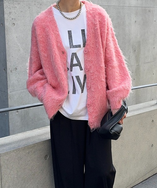 meilmada（メイルマダ）の「モヘアライクVネックカーディガン（カーディガン/ボレロ・レディース・グリーン/ピンク/グレイッシュベージュ・FREE）」の4枚目の写真