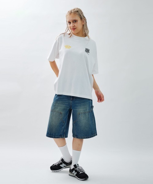 atmos pink(アトモスピンク)の「atmos pink x MONICHIKI HOUSE Address T-Shirt / アトモス ピンク モニチキ ハウス アドレス ティーシャツ 【SP】(Tシャツ/カットソー・レディース・ホワイト/ブラック/ピンク・L/M)」の7枚目の写真