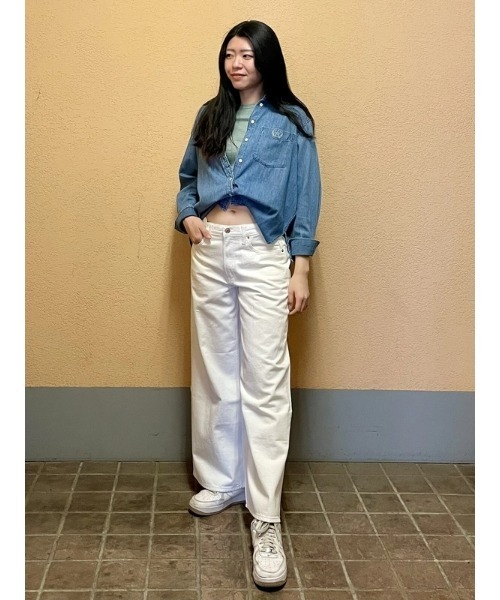 GAP（ギャップ）の「シャンブレー デニム ビッグシャツ（シャツ/ブラウス・レディース・ブルー・S/XS/L/M/XXS）」の6枚目の写真