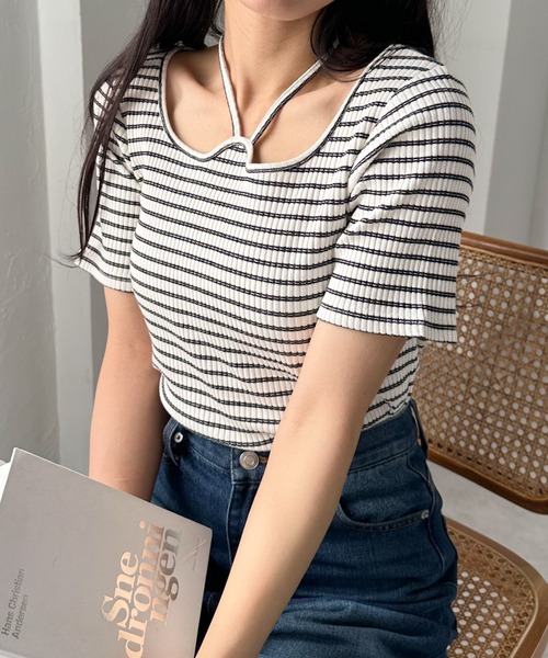RANAN（ラナン）の「バックリボンホルターネックリブトップス（Tシャツ/カットソー・レディース・ブラック/アイボリー/ブルー/ホワイト×ブラック/ブラウン/チャコール・LL/L/M）」の21枚目の写真