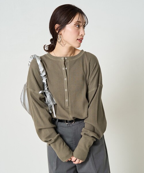 tomo　【美品】　テレコ　ヘンリーネックプルオーバー FREAK'S STORE（フリークスストア）の「限定展開 ランダム テレコ