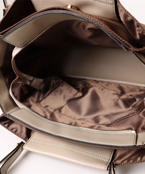 NICOLE white（ニコルホワイト）の「2ＷＡＹトートバッグ大（トートバッグ・レディース・グレー/モカ・FREE）」の5枚目の写真