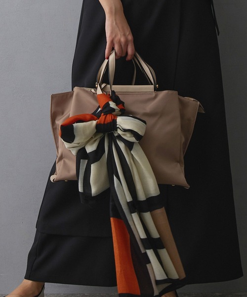 NICOLE white（ニコルホワイト）の「2ＷＡＹトートバッグ大（トートバッグ・レディース・グレー/モカ・FREE）」の2枚目の写真