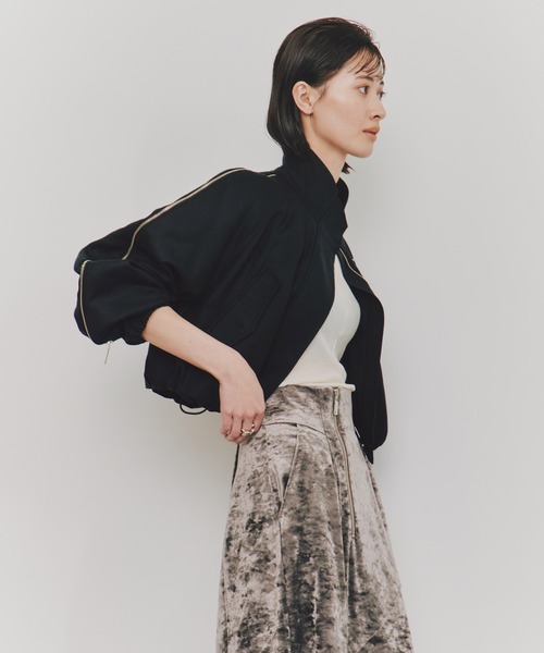 UNITED TOKYO(ユナイテッドトウキョウ)の「ジップアップブルゾンジャケット|春服(ブルゾン・レディース・グリーン/ブラック・FREE)」の10枚目の写真