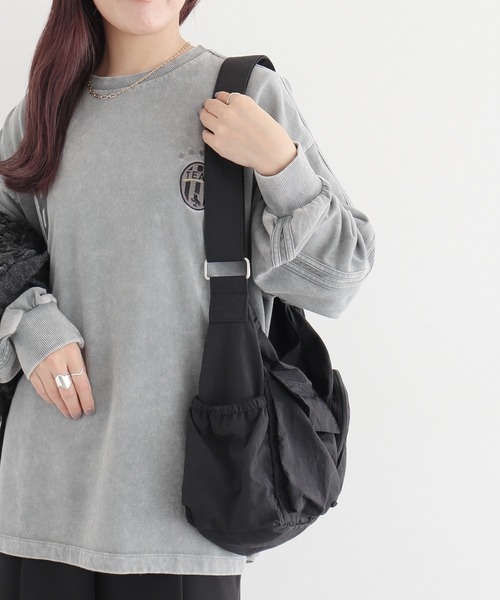 CRAFT STANDARD BOUTIQUE(クラフトスタンダードブティック)の「ミリタリーマルチポケットショルダーバッグ ◆(ショルダーバッグ・レディース・ブラック/ホワイト・FREE)」の3枚目の写真