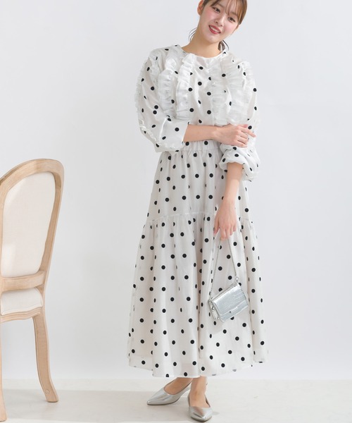 PICCIN PERLA(ピッチンペルラ)の「【セットアップ可能】シアードットフリルブラウス(シャツ/ブラウス・レディース・オフホワイト/ブラック・M)」の7枚目の写真
