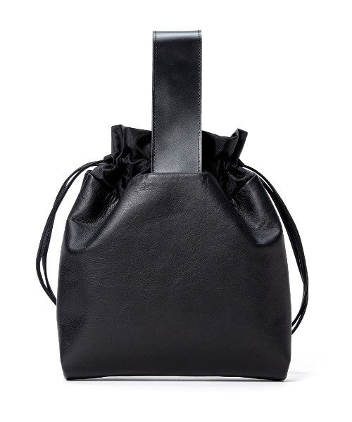 KLON(クローン)の「KLON LEATHER DRAWSTRING POUCH(ハンドバッグ・メンズ・ブラック・FREE)」の3枚目の写真