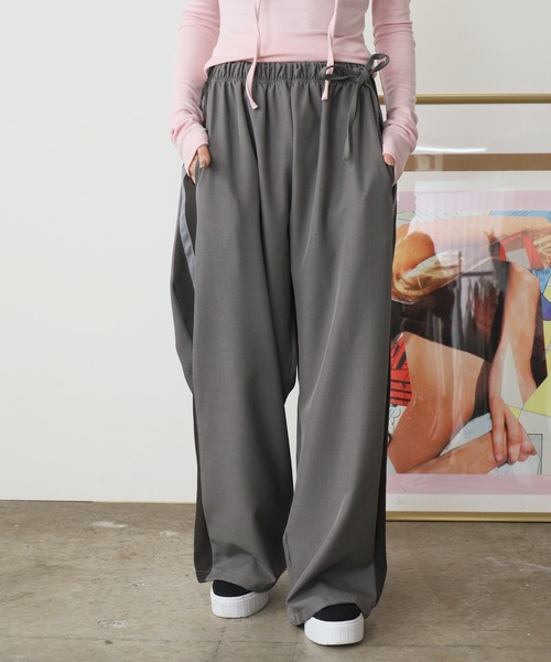 ROOPTOKYO（ループトウキョウ）の「サイドラインスウェットパンツ（スウェットパンツ・レディース・グレー/ブラック/ベージュ・FREE）」の16枚目の写真