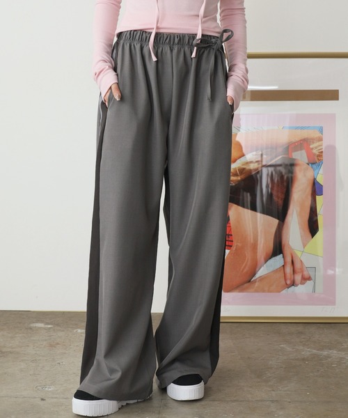 ROOPTOKYO（ループトウキョウ）の「サイドラインスウェットパンツ（スウェットパンツ・レディース・グレー/ブラック/ベージュ・FREE）」の17枚目の写真
