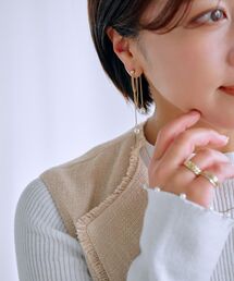 COHINA（コヒナ）の「ロングチェーンパールピアス 【低身長・小柄女性】（ピアス（両耳用））」