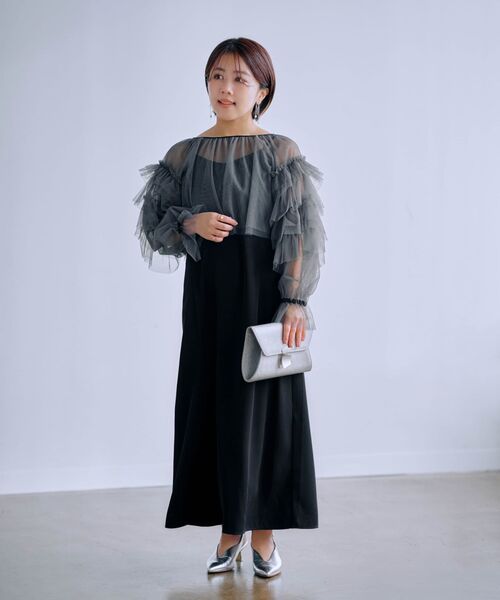 COHINA(コヒナ)の「ロングチェーンパールピアス 【低身長・小柄女性】(ピアス(両耳用)・レディース・グレー/イエロー・ONE SIZE)」の12枚目の写真