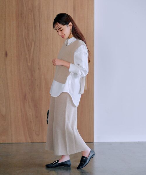 COHINA(コヒナ)の「ロングチェーンパールピアス 【低身長・小柄女性】(ピアス(両耳用)・レディース・グレー/イエロー・ONE SIZE)」の3枚目の写真