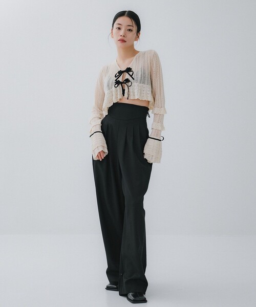 tanakadaisuke（タナカダイスケ）の「【tanakadaisuke/タナカダイスケ】double ribbon knit cardigan/秋服（カーディガン/ボレロ・レディース・ブラック/アイボリー・FREE）」の12枚目の写真