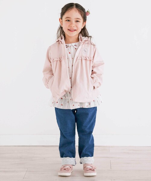 SLAP SLIP(スラップスリップ)の「裾レースデニムカプリパンツ(80~130cm)(デニムパンツ・キッズ・ネイビー/ブルー・120cm/130cm/100cm/80cm/90cm/110cm)」の3枚目の写真