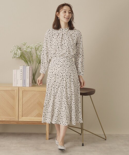 ITS'DEMO（イッツデモ）の「【手洗い可／セットアップ可】ハートプリントブラウス（シャツ/ブラウス・レディース・ブラック系/ネイビー系/ホワイト系3・00）」の9枚目の写真