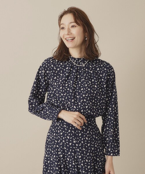 ITS'DEMO（イッツデモ）の「【手洗い可／セットアップ可】ハートプリントブラウス（シャツ/ブラウス・レディース・ブラック系/ネイビー系/ホワイト系3・00）」の15枚目の写真