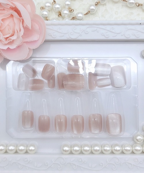 Lace Ladies（レースレディース）の「選べる2タイプ ラメ レイヤード ネイルチップ セット（ネイルシール/ネイルチップ・レディース・ベージュ系1/ベージュ系2・FREE）」の5枚目の写真