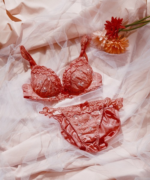 セール】レーシーフリルチューリップブラジャー＆ショーツセット