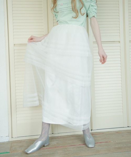 monepine（モネピネ）の「2way layered tulle skirt/2wayレイヤードチュールスカート（スカート・レディース・ホワイト/レッド/ライトブルー・FREE）」の5枚目の写真