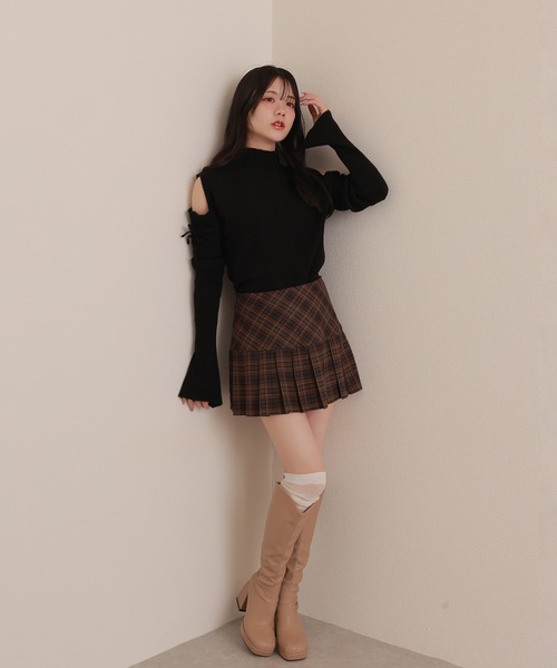 M DOLLY（エムドリー）の「open shoulder high neck knit tops/オープンショルダーハイネックニットトップス（ニット/セーター・レディース・ブラック/アイボリー/グレー/ブルー/ピンク・FREE）」の13枚目の写真