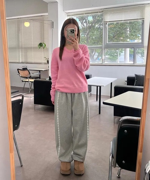 LYEON（リヨン）の「サイドレーススウェットパンツ/トラックパンツ（スウェットパンツ・レディース・ピンク/ブラック/グレー・FREE）」の16枚目の写真