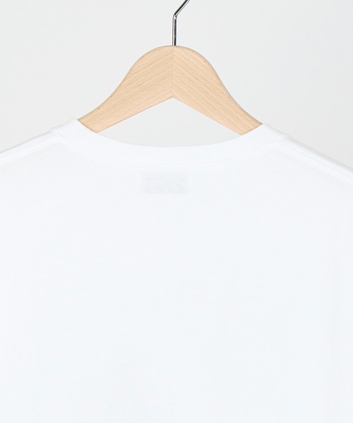 sanrio(サンリオ)の「【 sanrio / サンリオ 】TEEシャツ ETI(Tシャツ/カットソー・レディース・ブルー/パープル/ピンク・SMALL/LARGE/X-LARGE/MEDIUM)」の7枚目の写真