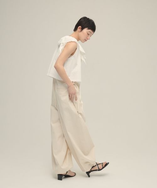 eL(エル)の「【eL】scalloped Collar Shirt/254419(シャツ/ブラウス・レディース・オフホワイト/ブラック・FREE)」の11枚目の写真
