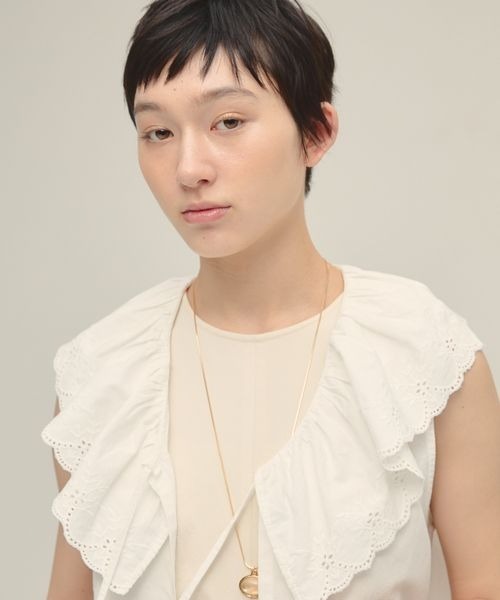 eL(エル)の「【eL】scalloped Collar Shirt/254419(シャツ/ブラウス・レディース・オフホワイト/ブラック・FREE)」の13枚目の写真