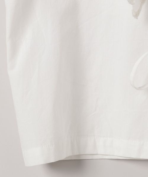 eL(エル)の「【eL】scalloped Collar Shirt/254419(シャツ/ブラウス・レディース・オフホワイト/ブラック・FREE)」の4枚目の写真