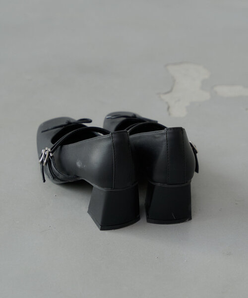 Chico(チコ)の「リボンヒールバレエシューズ(パンプス・レディース・ピンクベージュ/アイボリー/ブラック系その他/ブラック・MEDIUM/SMALL/LARGE)」の5枚目の写真