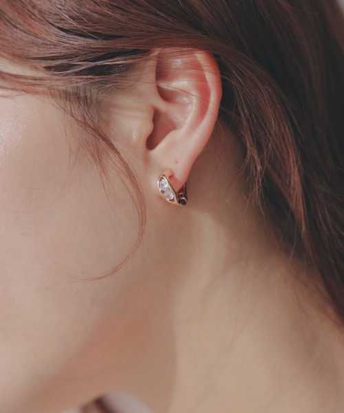 ECREL(エクレール)の「Double Stone Heart Earrings/ダブルストーンハートイヤリング(イヤリング・レディース・ゴールド/シルバー・FREE)」の13枚目の写真