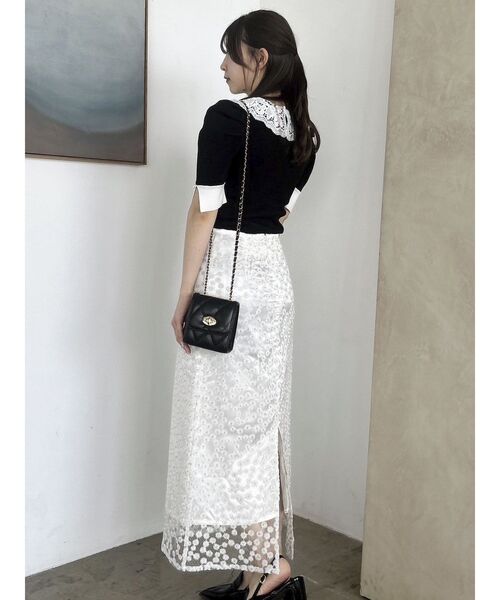 dazzlin（ダズリン）の「【藤井サチコラボ】マーガレットフラワータイトスカート（スカート・レディース・レッド/オフホワイト/ブルー・SMALL/MEDIUM）」の19枚目の写真