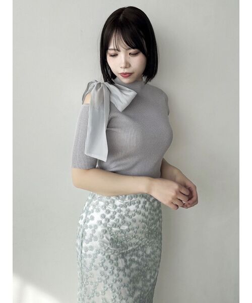 dazzlin（ダズリン）の「【藤井サチコラボ】マーガレットフラワータイトスカート（スカート・レディース・レッド/オフホワイト/ブルー・SMALL/MEDIUM）」の9枚目の写真