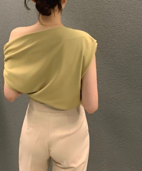 deux amour（ドゥーザムール）の「ワンショルダードレープトップス（その他トップス・レディース・ホワイト/ブラック/イエロー・FREE）」の15枚目の写真
