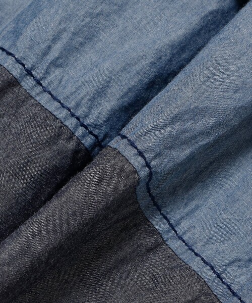 fennica（フェニカ）の「homspun / ライトオンス シャンブレー 比翼配色7分袖 ワンピース（ワンピース・レディース・ブルー/ネイビー・MEDIUM）」の7枚目の写真