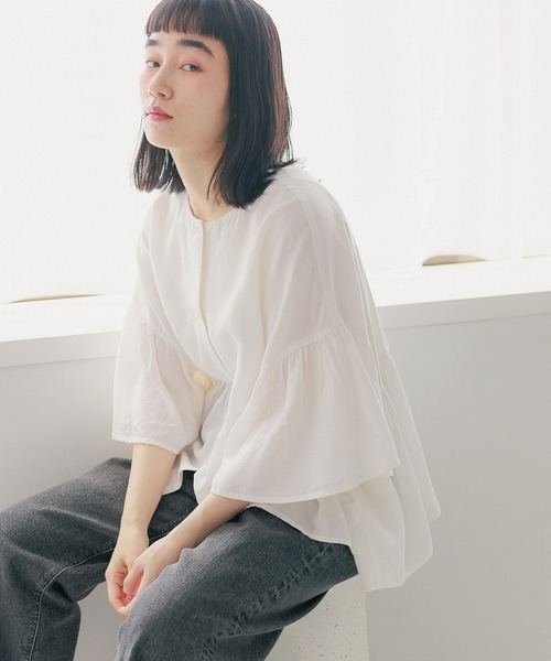 niko and...（ニコアンド）の「COMFORTリネンワイドブラウス（シャツ/ブラウス・レディース・オレンジ/ブラック/ブルー/オフホワイト・LARGE/MEDIUM）」の2枚目の写真