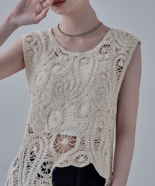 etoll.（エトル）の「アシンメトリースカラップクロシェベスト（ベスト・レディース・ブラック/キナリ・M）」の14枚目の写真