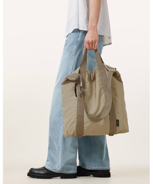 ALLSAINTS リュックサック　オリーブグリーン Amazon.co.jp: オリーブグリーンパラシュートバックパック