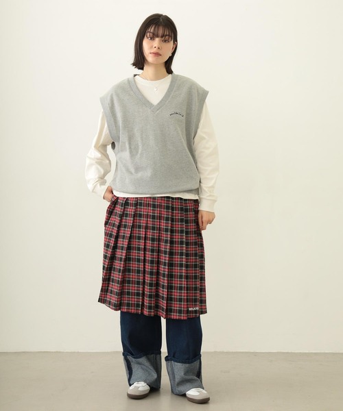 MILKFED.(ミルクフェド)の「PLEATED PLAID SKIRT(スカート・レディース・ブラック/レッド/ネイビー・ONE SIZE)」の8枚目の写真