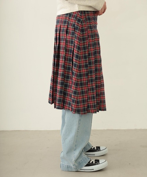 MILKFED.(ミルクフェド)の「PLEATED PLAID SKIRT(スカート・レディース・ブラック/レッド/ネイビー・ONE SIZE)」の13枚目の写真