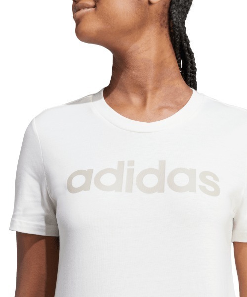 adidas(アディダス)の「アディダス adidas ラウンジウェア エッセンシャルズ スリム ロゴ 半袖Tシャツ(Tシャツ/カットソー・レディース・グリーン/ピンク/オフホワイト・S/M/L/XL)」の8枚目の写真