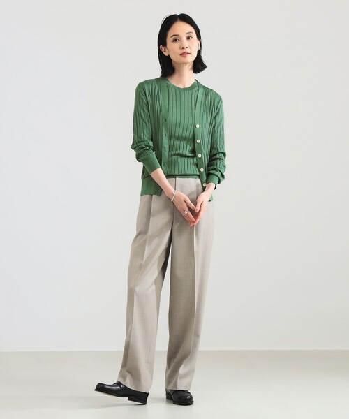 Demi-Luxe BEAMS（デミルクス ビームス）の「【別注】SLOANE / 18ゲージ シルクリブ Vネック カーディガン（カーディガン/ボレロ・レディース・ブラウン/グリーン・1/2）」の8枚目の写真