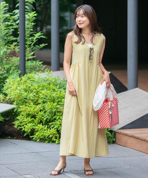 F by ROSSO（エフバイロッソ）の「撥水2WAYフレアワンピース（ワンピース・レディース・ブラック/イエロー/ブラウン・FREE）」の5枚目の写真