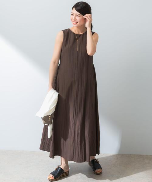 F by ROSSO（エフバイロッソ）の「撥水2WAYフレアワンピース（ワンピース・レディース・ブラック/イエロー/ブラウン・FREE）」の19枚目の写真