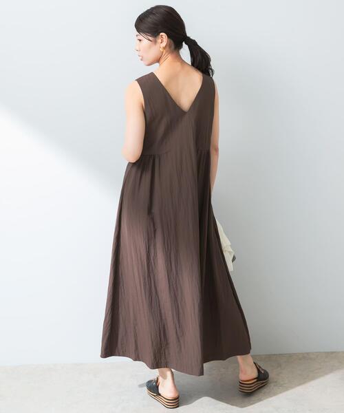 F by ROSSO（エフバイロッソ）の「撥水2WAYフレアワンピース（ワンピース・レディース・ブラック/イエロー/ブラウン・FREE）」の20枚目の写真